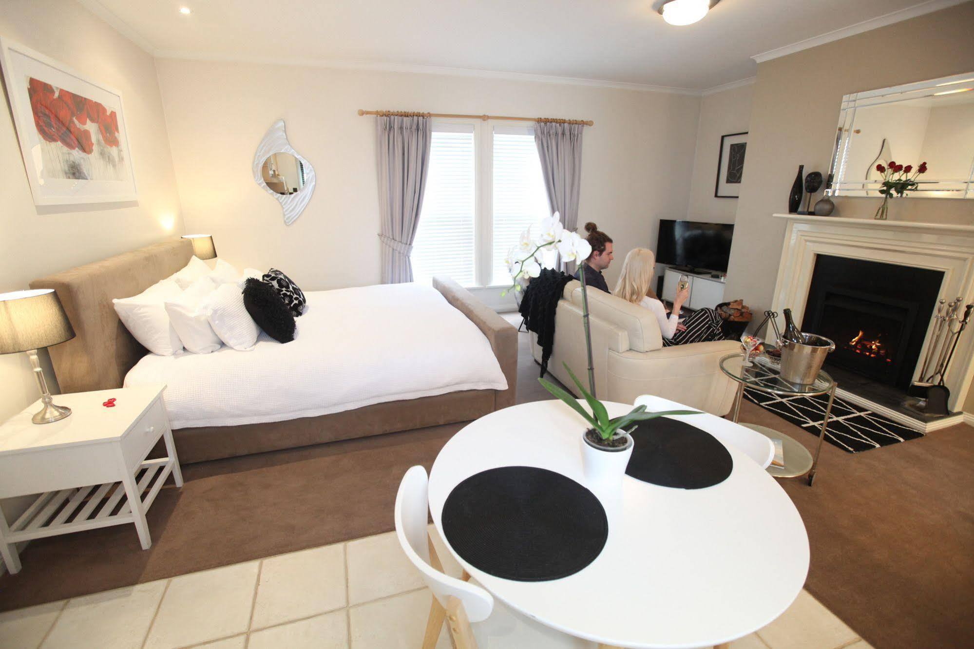 Wine And Roses Bed And Breakfast Αδελαΐδα Εξωτερικό φωτογραφία
